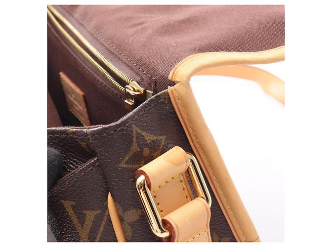 Borsa a Spalla Menilmontant PM Louis Vuitton Marrone Monogramma - vista 6