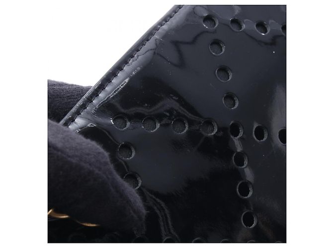 Timeless Bolso tote perforado Chanel Coco Mark Negro - vista 11