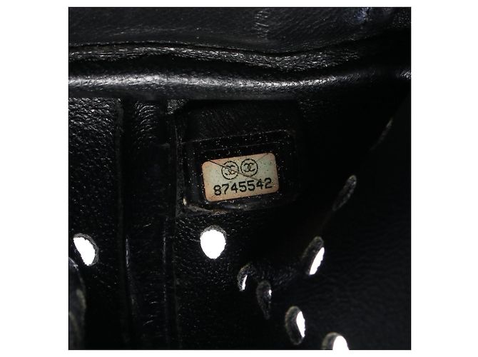 Timeless Bolso tote perforado Chanel Coco Mark Negro - vista 5