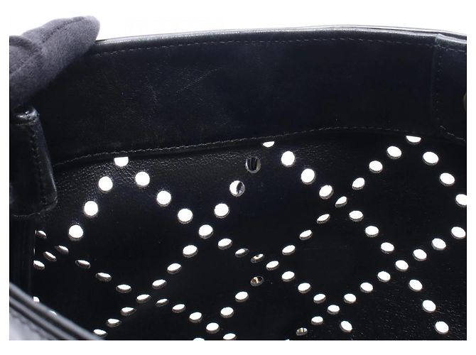 Timeless Bolso tote perforado Chanel Coco Mark Negro - vista 6