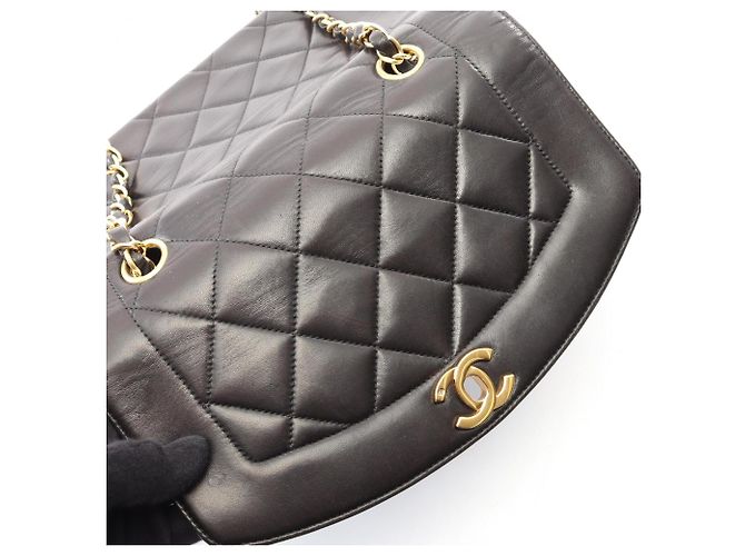 Borsa a Spalla Chanel Matelassé Diana Flap Nero - vista 9