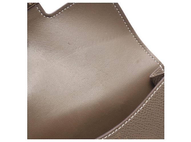 Billetera bi-fold slim Constance de Hermès Castaño Gris pardo - vista 7
