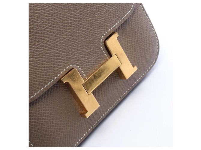 Billetera bi-fold slim Constance de Hermès Castaño Gris pardo - vista 8