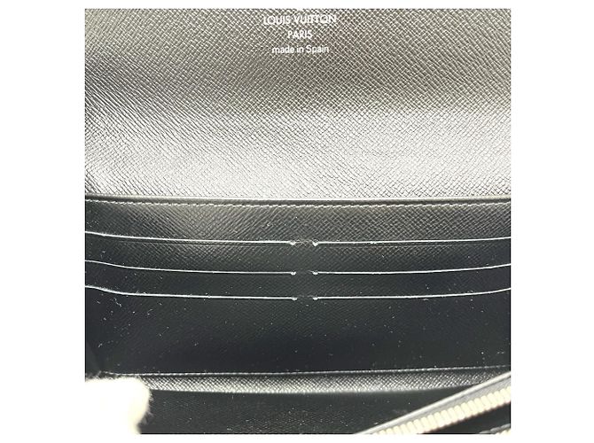 Sarah Billetera larga bi-fold Louis Vuitton M63742 Negro - vista 11