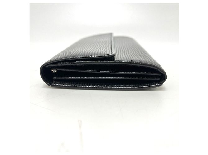 Sarah Billetera larga bi-fold Louis Vuitton M63742 Negro - vista 3