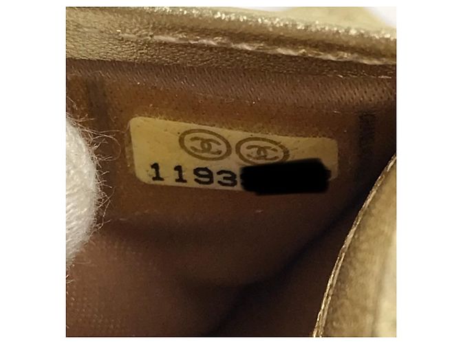 Chanel A37151 Bi-Fold Langbörse Golden - Ansicht 15