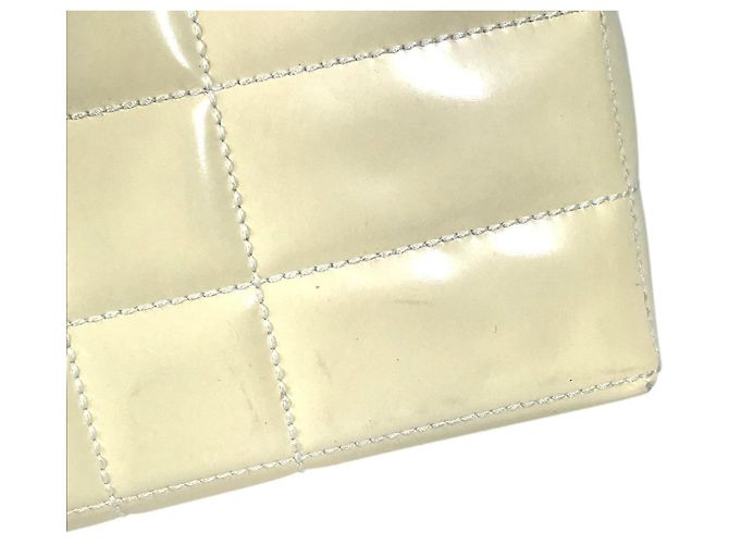 Borsa Chocolate Bar con Logo CC Coco di Chanel Bianco Giallo - vista 12