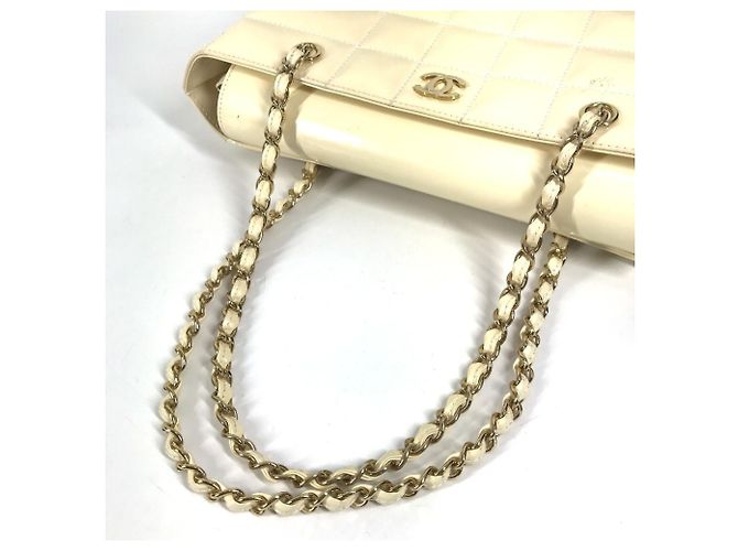 Borsa Chocolate Bar con Logo CC Coco di Chanel Bianco Giallo - vista 8