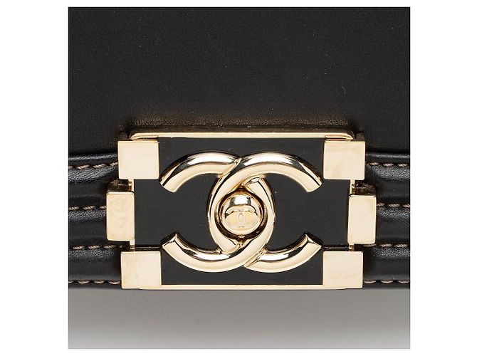 Chanel Bicolor Kalbsleder Kleine Boy Tasche Schwarz - Ansicht 9