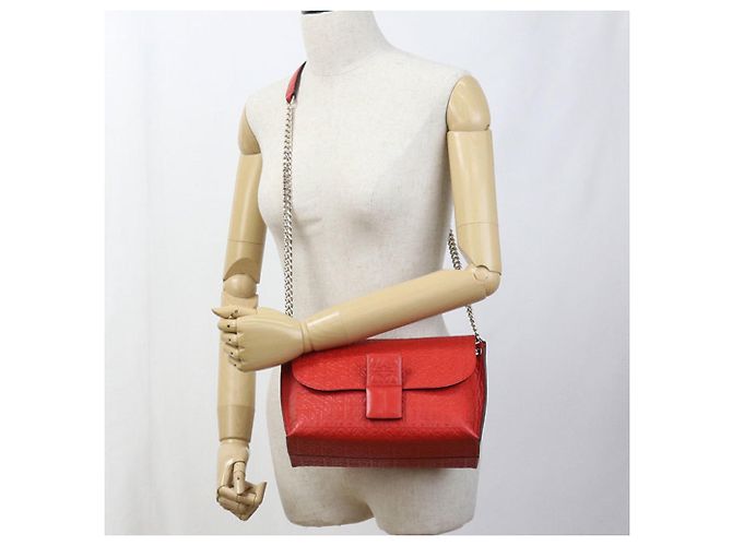 Borsa a spalla in pelle di vitello rossa Loewe Rosso - vista 8