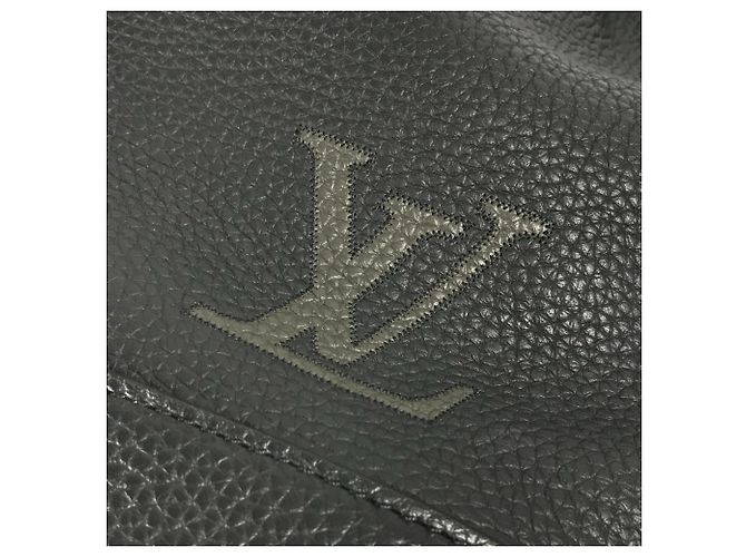 Noe Zaino Noé in taurillon con logo Louis Vuitton Nero Cachi - vista 10