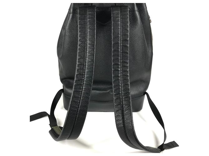 Noe Zaino Noé in taurillon con logo Louis Vuitton Nero Cachi - vista 3