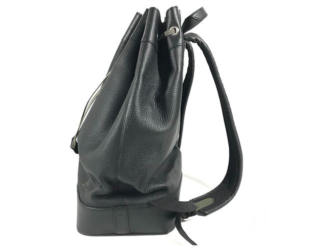 Noe Zaino Noé in taurillon con logo Louis Vuitton Nero Cachi - vista 4