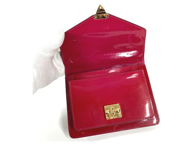 Borsa Monceau BB in Monogram Vernis di Louis Vuitton Rosa Porpora - vista 13
