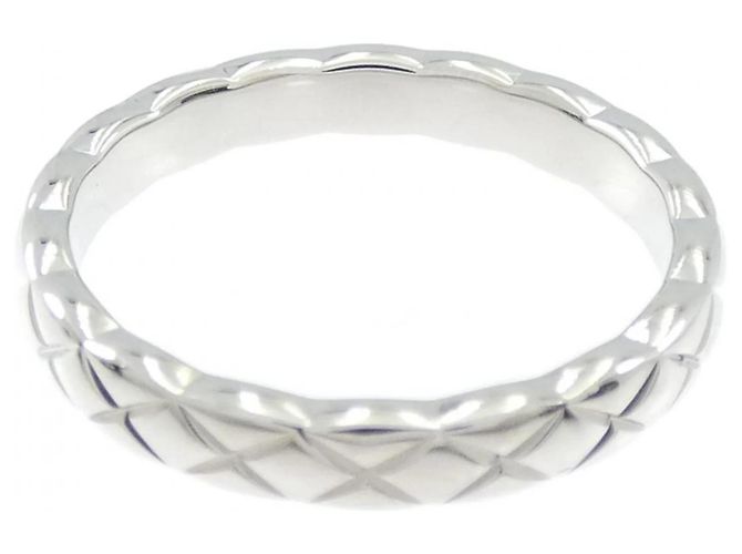 Anello band piccolo Coco Crush di Chanel - vista 3