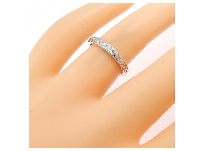 Anello band piccolo Coco Crush di Chanel - vista 4