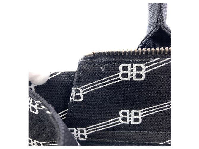 Everyday Borsa Tote BB Monogram di Balenciaga Nero - vista 8