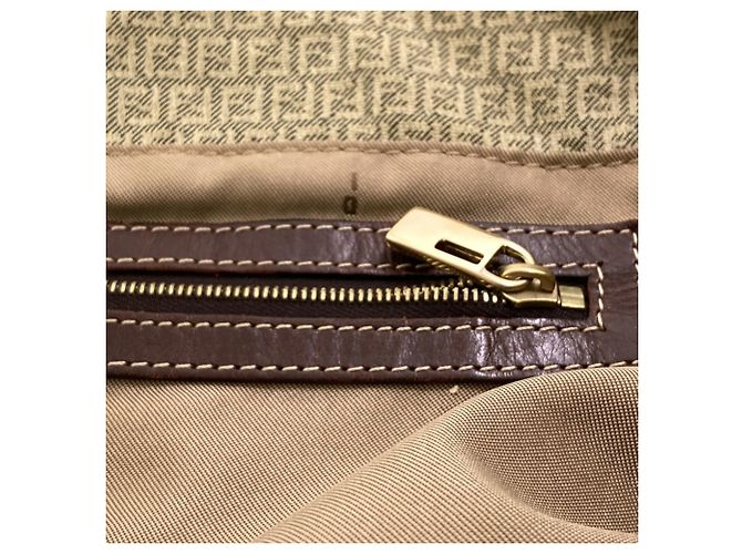Sac fourre-tout Fendi Zucchino Beige - vue 12