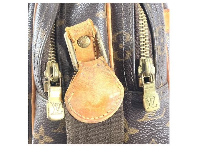 Borsa a Spalla Monogram Louis Vuitton Marrone - vista 14