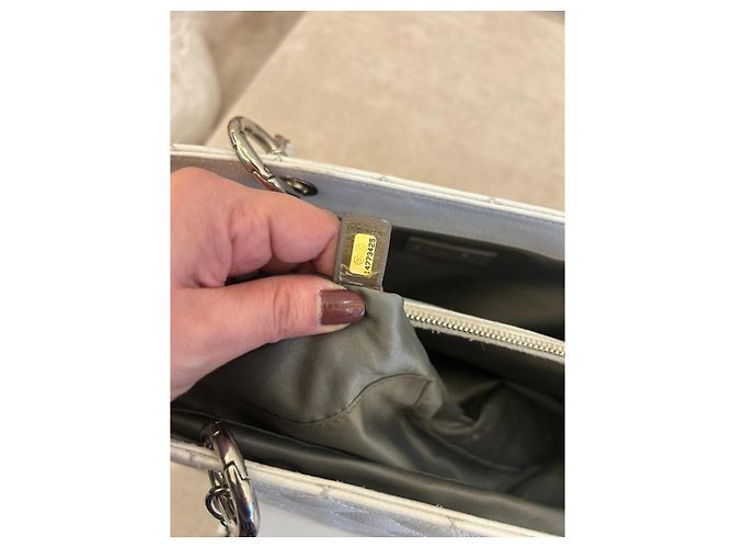 Chanel Grand Shopping Tote in pelle caviar bianca Bianco - vista 7