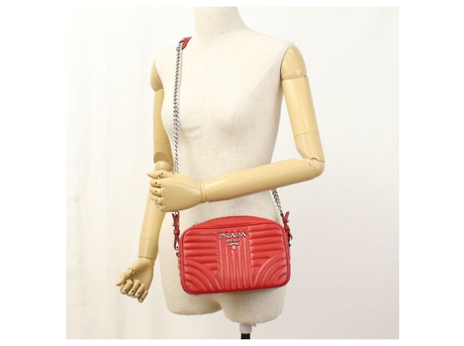 Bolso de hombro de cuero rojo Prada Roja - vista 9