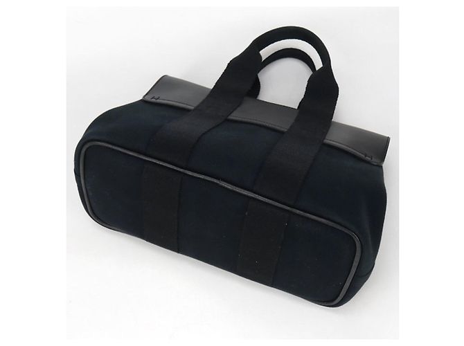 Borsa tote PM Valparaiso di Hermès in nero - vista 2