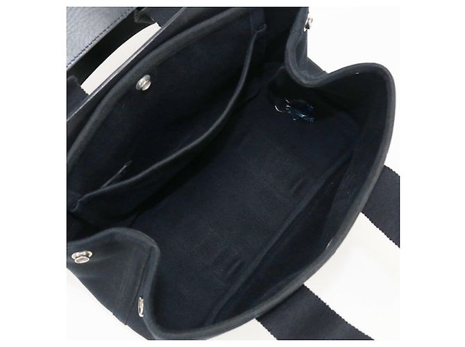 Borsa tote PM Valparaiso di Hermès in nero - vista 3