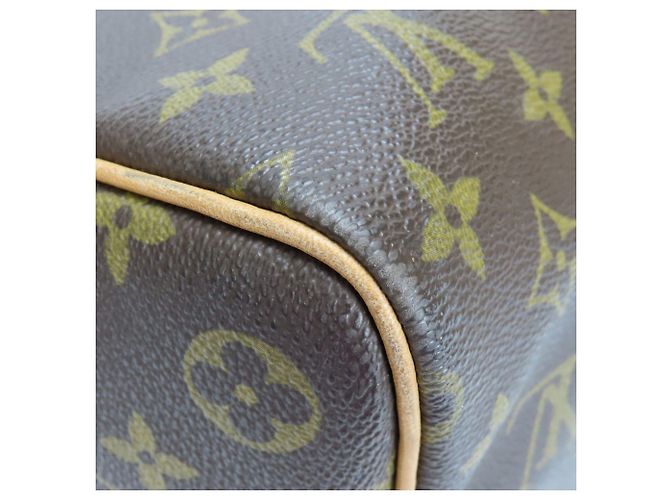 Bolso Boston Keepall 45 Monograma Louis Vuitton Castaño - vista 15