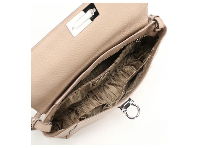 Sac à épaule en cuir rose Salvatore Ferragamo - vue 3