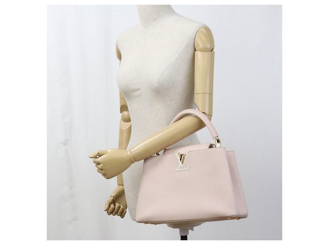 Borsa Capucines PM Louis Vuitton Rosa - vista 10