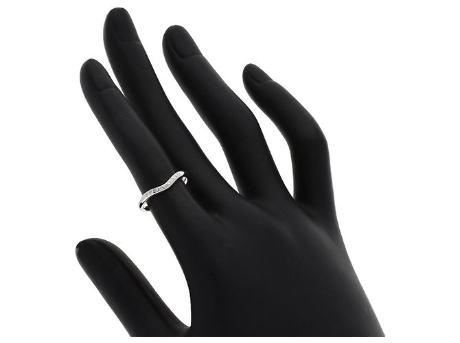 Tiffany & Co. Ring mit gewölbtem Diamantband - Ansicht 7