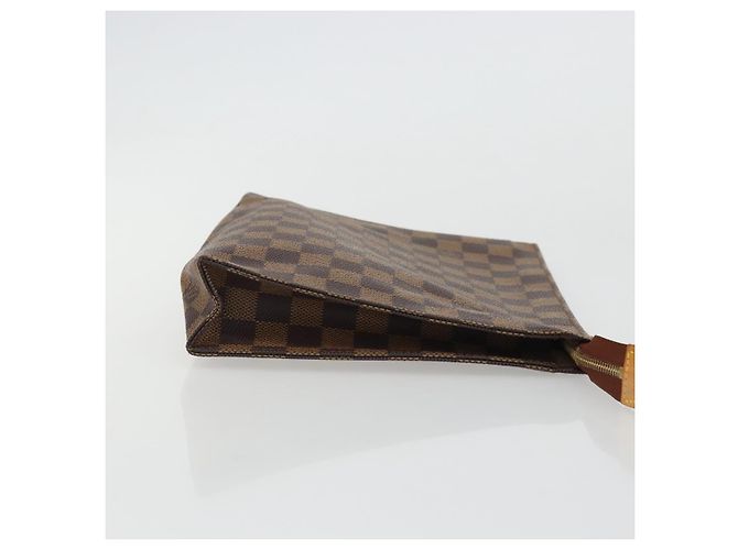 LOUIS VUITTON Poche Toilette 26 Damier Ebene N47543 Auth LV 175966 - vista 3