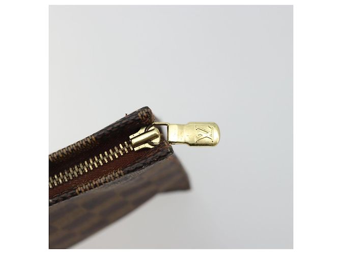 LOUIS VUITTON Poche Toilette 26 Damier Ebene N47543 Auth LV 175966 - vista 9
