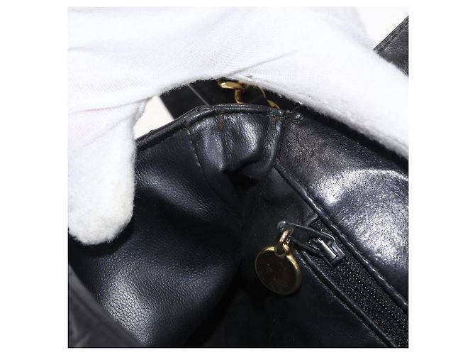 CHANEL Borsa a vita Matelassé in pelle di agnello nera oro CC Auth BA12100 Nero D'oro - vista 21