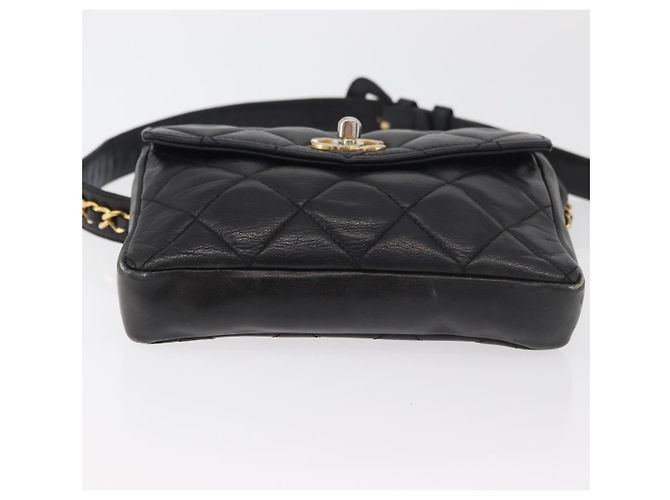 CHANEL Borsa a vita Matelassé in pelle di agnello nera oro CC Auth BA12100 Nero D'oro - vista 9