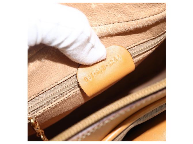 Gucci Borsa a Spalla Micro GG Supreme PVC Beige Oro 001 098 1244 Auth 175291 D'oro - vista 17