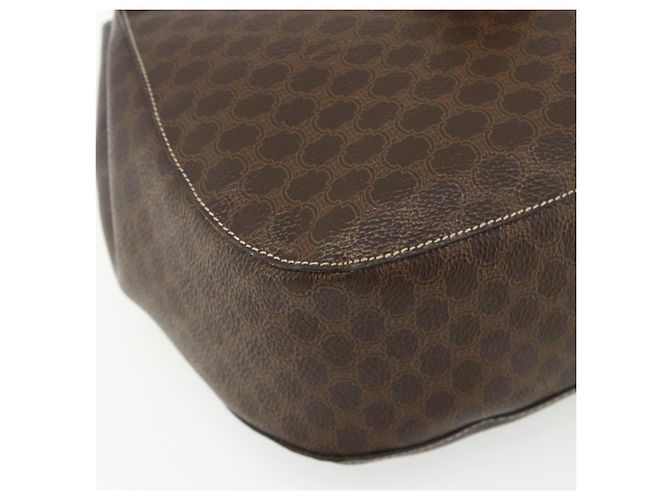 Céline Borsa a Spalla in Tela Macadam CELINE in Pelle PVC Marrone Oro Auth 175798 D'oro - vista 11