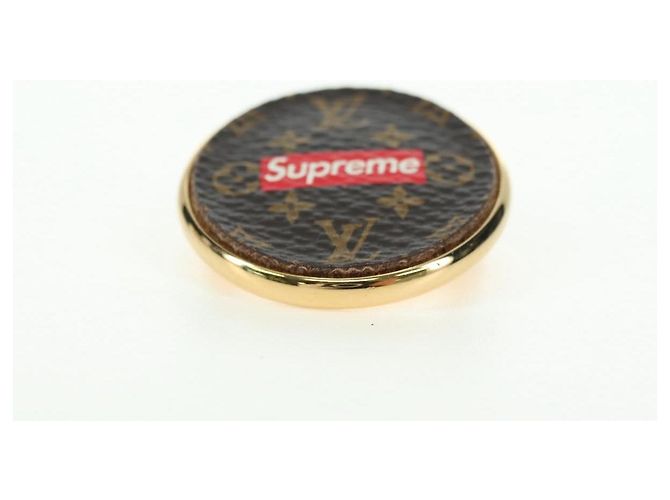 Spilla LOUIS VUITTON Collaborazione SUPRME metallo 2 Set MP2046 LV Auth YKZ1424M Argento D'oro Monogramma - vista 6