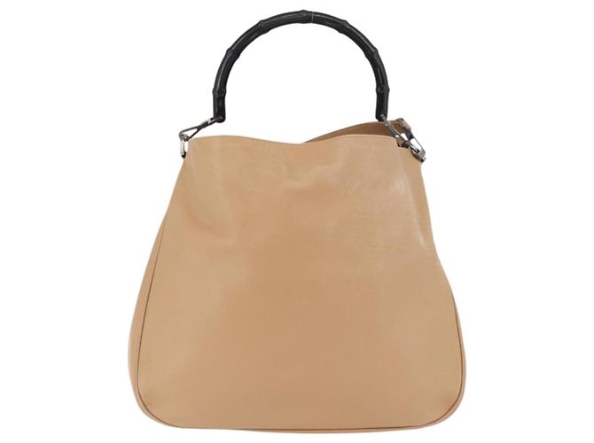 Borsa a Spalla in Pelle Gucci Bamboo 2way Beige Argento 001 1577 2123 Auth 175350 - vista 2