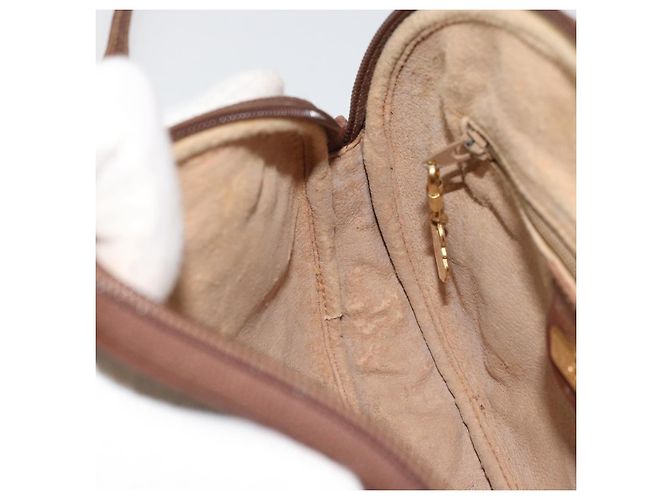 Gucci Borsa a spalla Micro GG Supreme in PVC Beige Oro Auth 175369 D'oro - vista 19