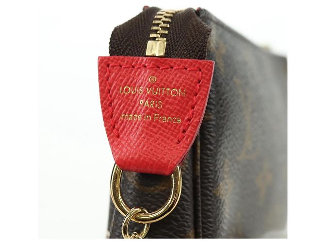 LOUIS VUITTON Vivienne Mini Pochette Accessori Pouch M80863 LV Auth YKZ1367SAM Monogramma - vista 19