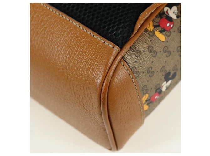 Gucci Zaino Micro GG Supreme Disney in PVC beige e oro 552884 Auth YKZ1359M D'oro - vista 15