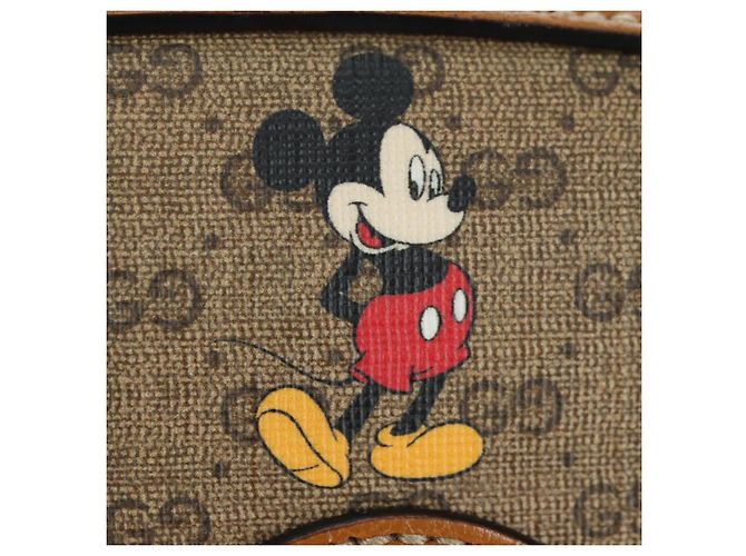 Gucci Zaino Micro GG Supreme Disney in PVC beige e oro 552884 Auth YKZ1359M D'oro - vista 17
