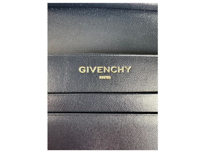 Vintage Givenchy Leather Logo Wallet Black - view 5