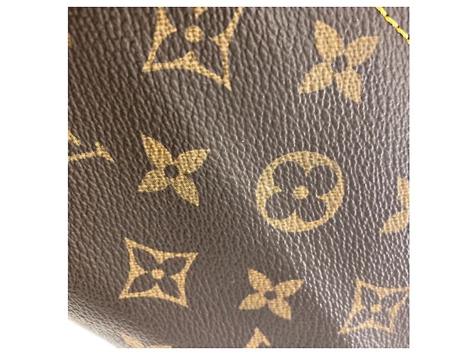 Borsa Tote Louis Vuitton M40144 Tivoli GM Monogramma - vista 9