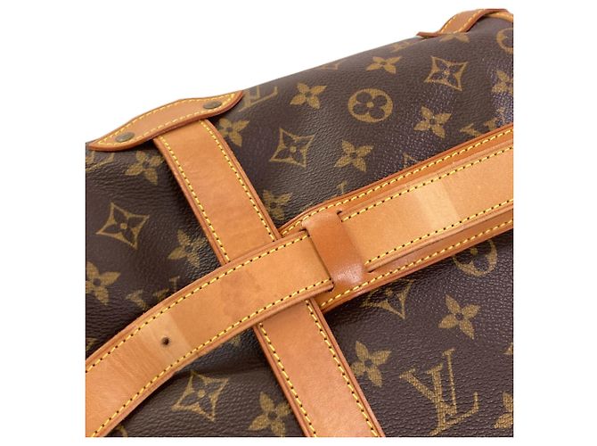 Borsa Tote Saumur GM Monogramma Louis Vuitton - vista 17