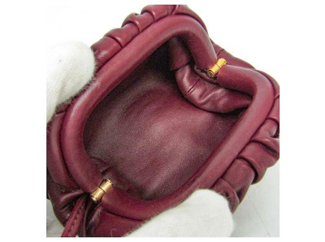 Bottega Veneta The Pouch Mini in Pelle Bordò - vista 5