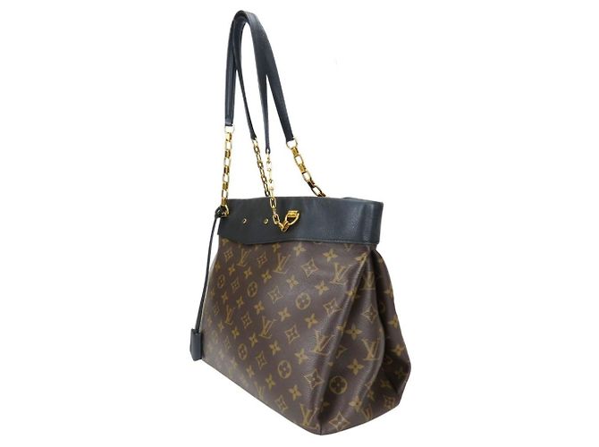 Borsa Tote Pallas di Louis Vuitton Nero Monogramma - vista 3