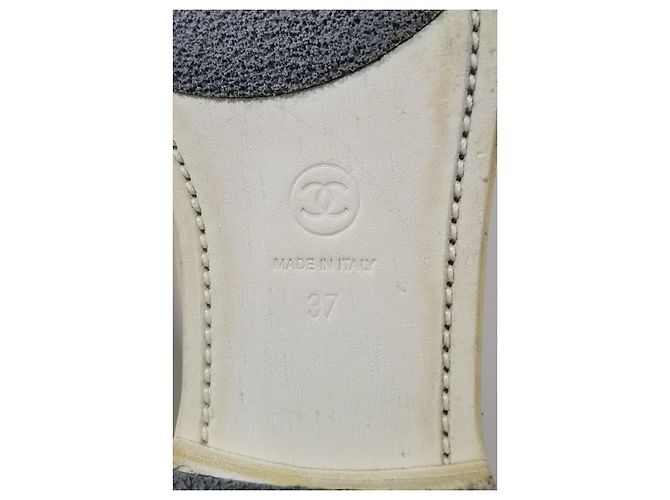 Mocassini con Logo CC di Chanel Bianco - vista 14