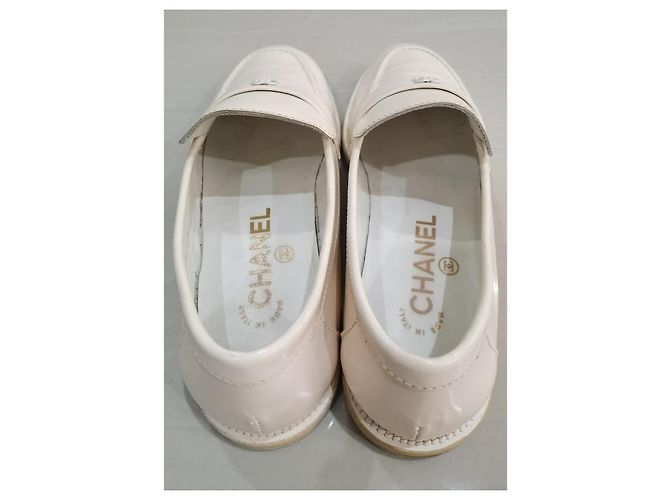 Mocassini con Logo CC di Chanel Bianco - vista 7